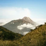6 Spot Camping di Yogyakarta dengan View Gunung Merapi yang Menakjubkan